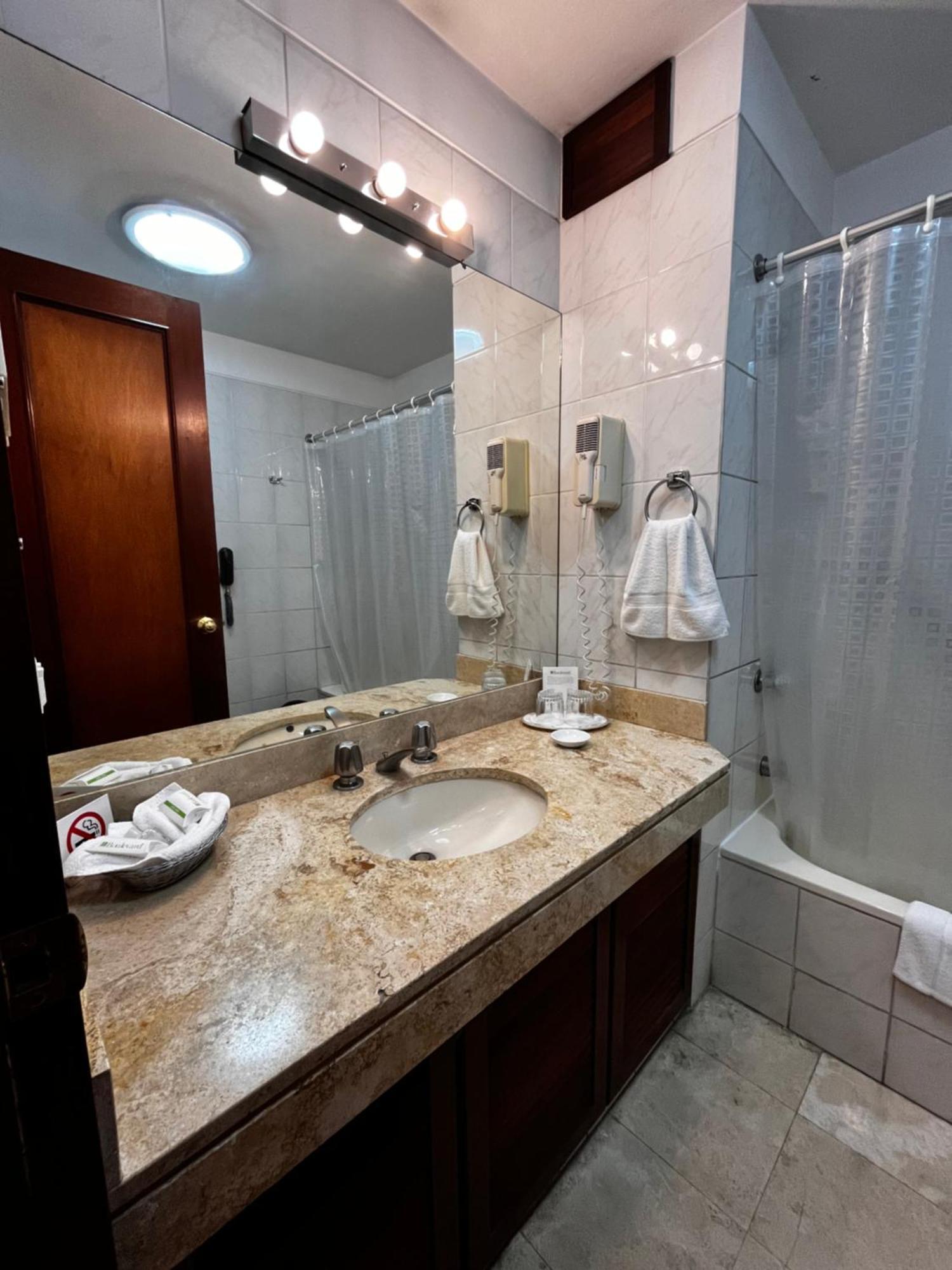 Hotel Boulevard Lima Extérieur photo